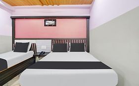 Hotel O Sai National